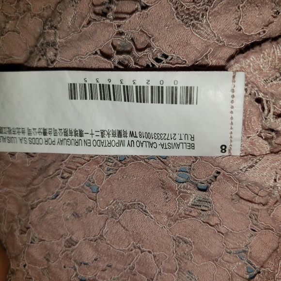 Different - Picture 4 of 6